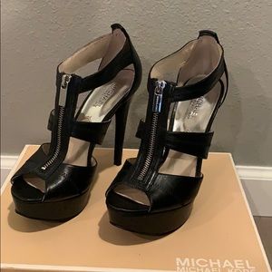 Michael Kors Berkley platform heels 8M